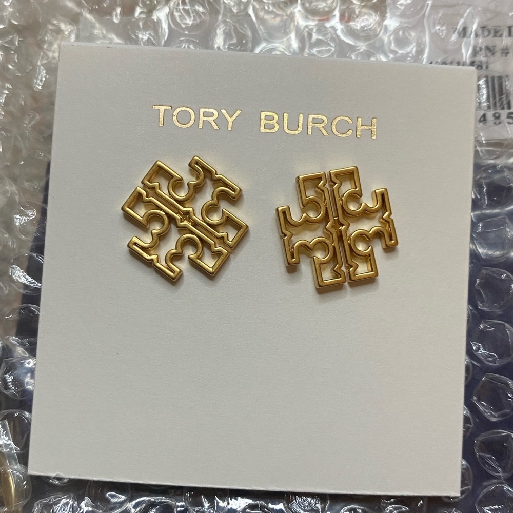 New!! Tory Burch Britten Stud earrings